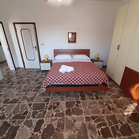 Trilocale Pescoluse Fronte Mare * مارينا دي بيسكولوس