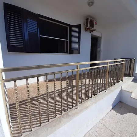 Trilocale Pescoluse Fronte Mare *