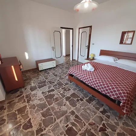 Apartment Trilocale Pescoluse Fronte Mare *