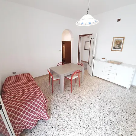 Trilocale Pescoluse Fronte Mare Apartment